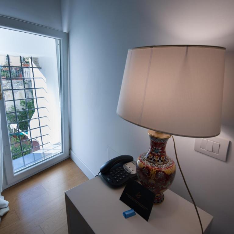 Santa Chiara Boutique Hotel - Junior Suite - 4