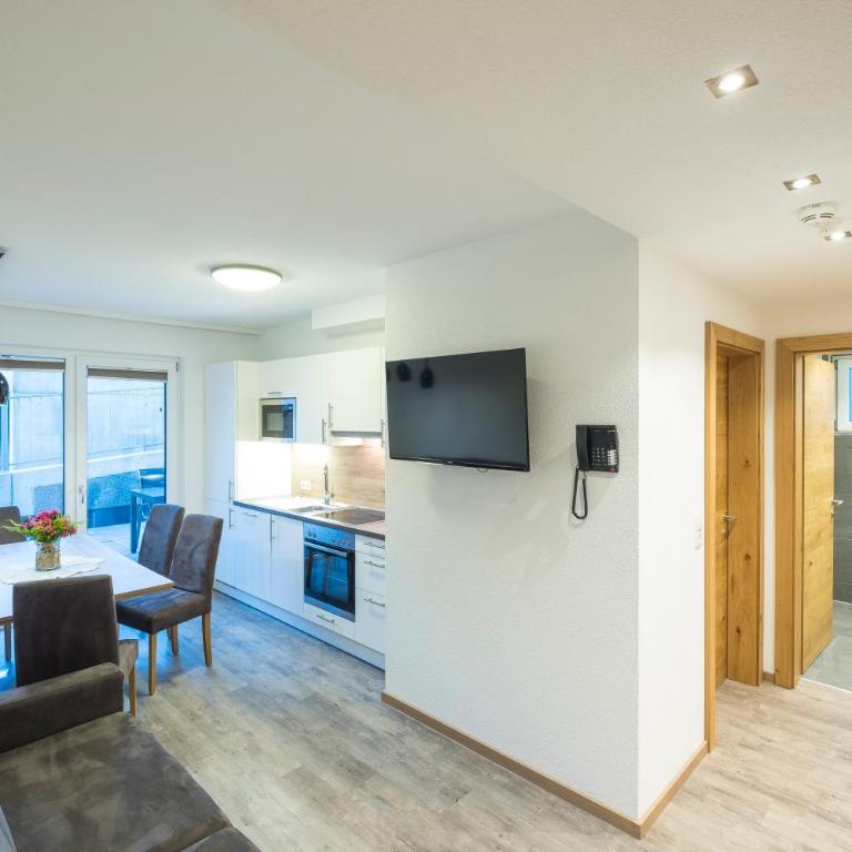 Chasa Allegria - Apartment mit 2 Schlafzimmern - 2
