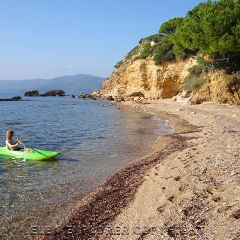 INCANTEVOLE VILLINO SUL MARE con accesso diretto alla spiaggia, posto auto e aria condizionata! - Casa Vacanze - 23