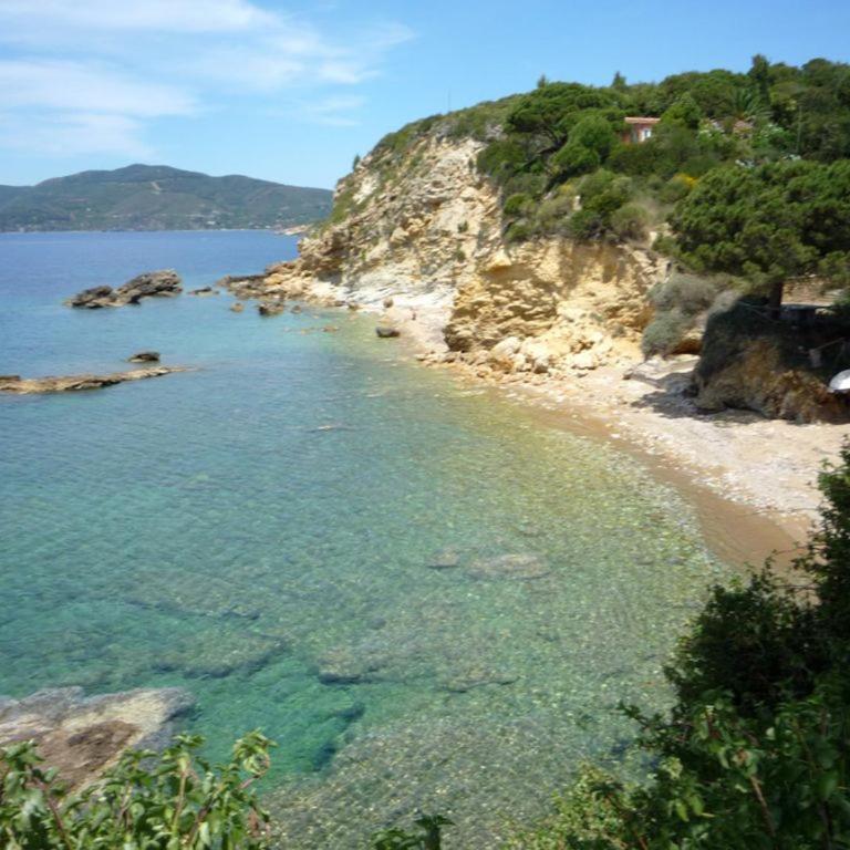 INCANTEVOLE VILLINO SUL MARE con accesso diretto alla spiaggia, posto auto e aria condizionata! - Casa Vacanze - 25