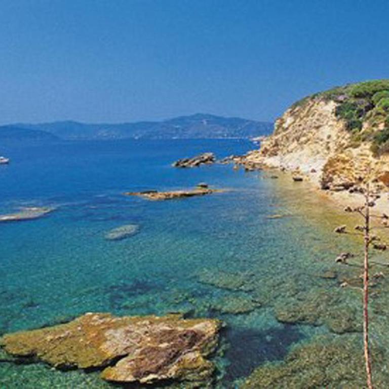 INCANTEVOLE VILLINO SUL MARE con accesso diretto alla spiaggia, posto auto e aria condizionata! - Casa Vacanze - 28