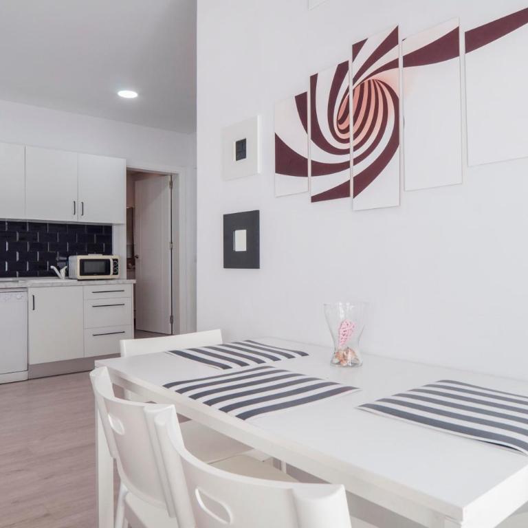Acogedor y en 1ªLinea de Benalmadena Costa 16Benal - Apartamento - 5