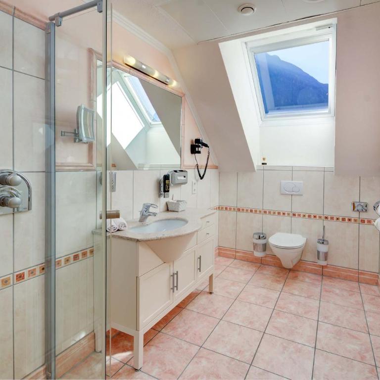 Alpinstyle Hotel Ischgl - Deluxe Doppelzimmer 302 - 1