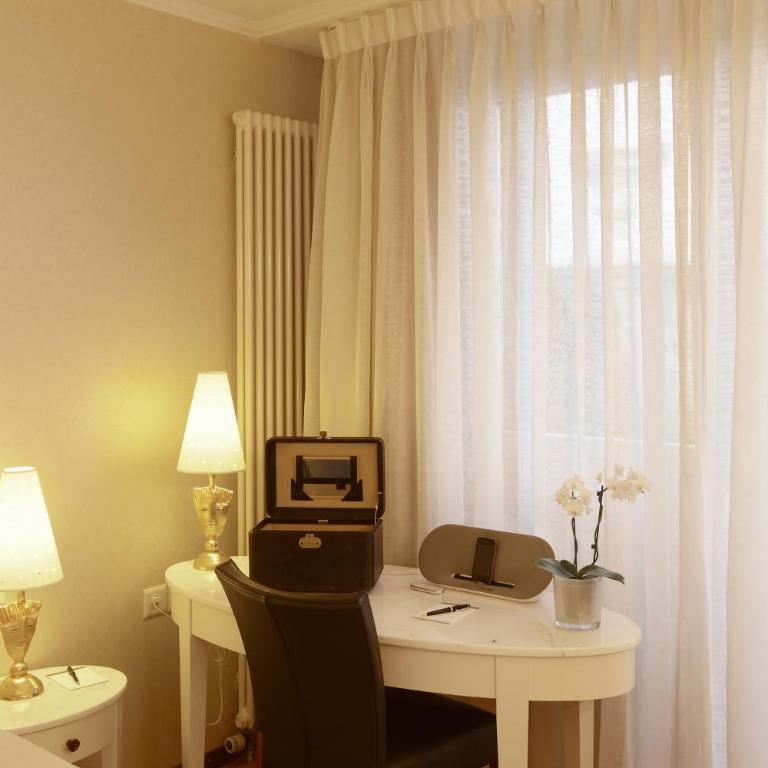 Hotel des Balances - Doppelzimmer mit Flussblick - 3