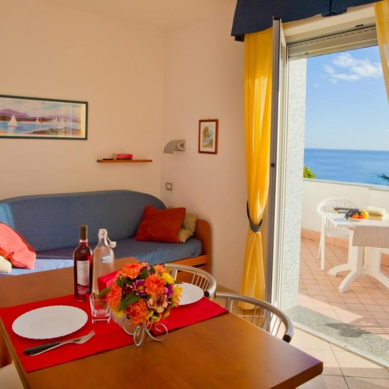 Residence Sant'Anna - Appartamento con 1 Camera da Letto, Balcone e Vista Mare (5 Adulti) - 1