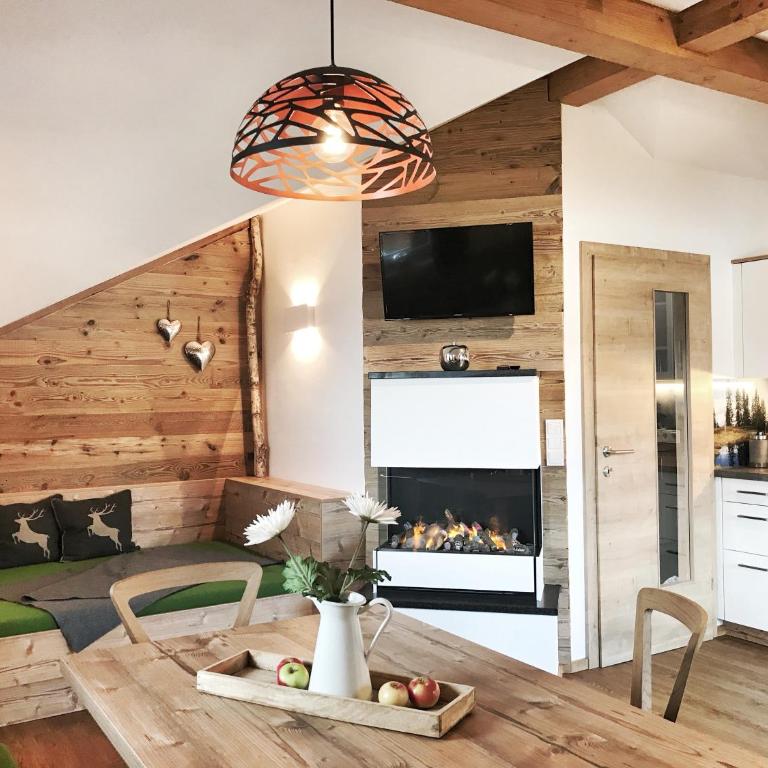 Alpendorf Auszeit - Apartment mit Blick auf die Berge - 7
