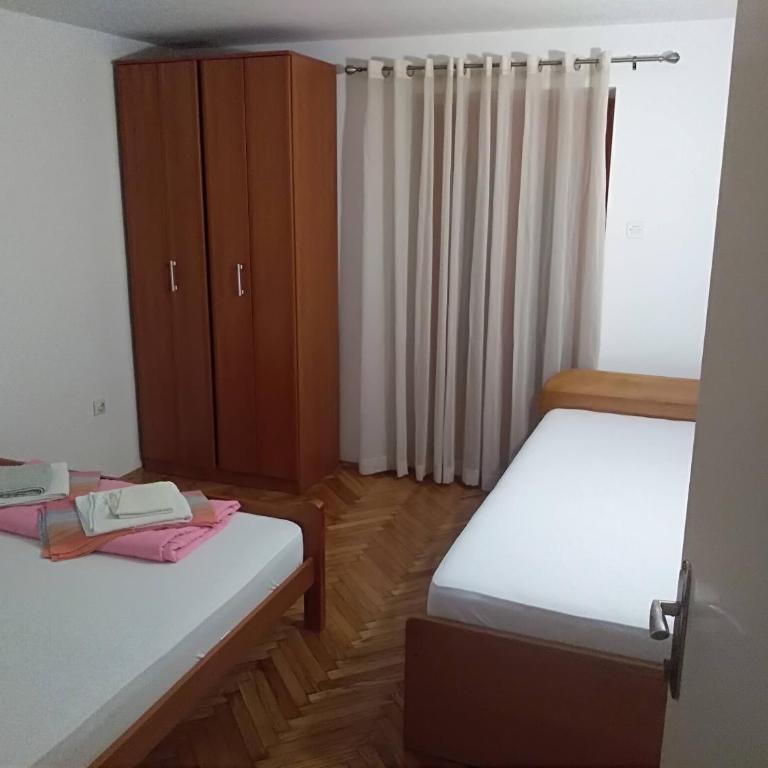 Apartments Villa Čučuk - Apartman sa 2 Spavaće Sobe i Balkonom - 14