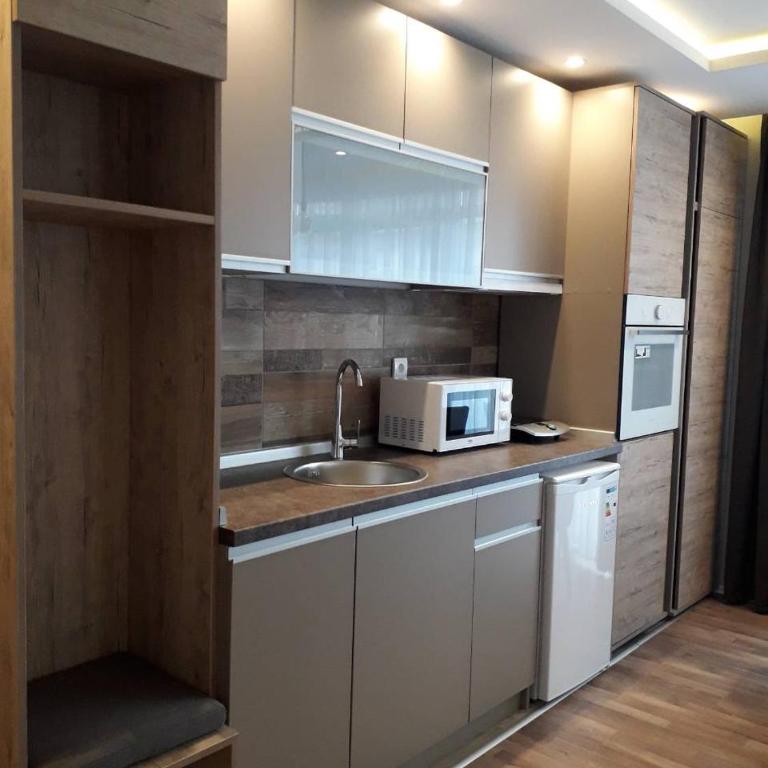 Apartman Lux Kopaonik - Apartment with Mountain View - 13