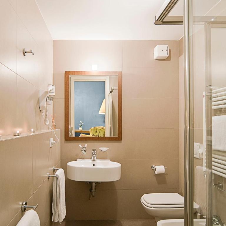 Al Canal Regio - Guest House - Camera Quadrupla Bilivello (4 Adulti) - 3