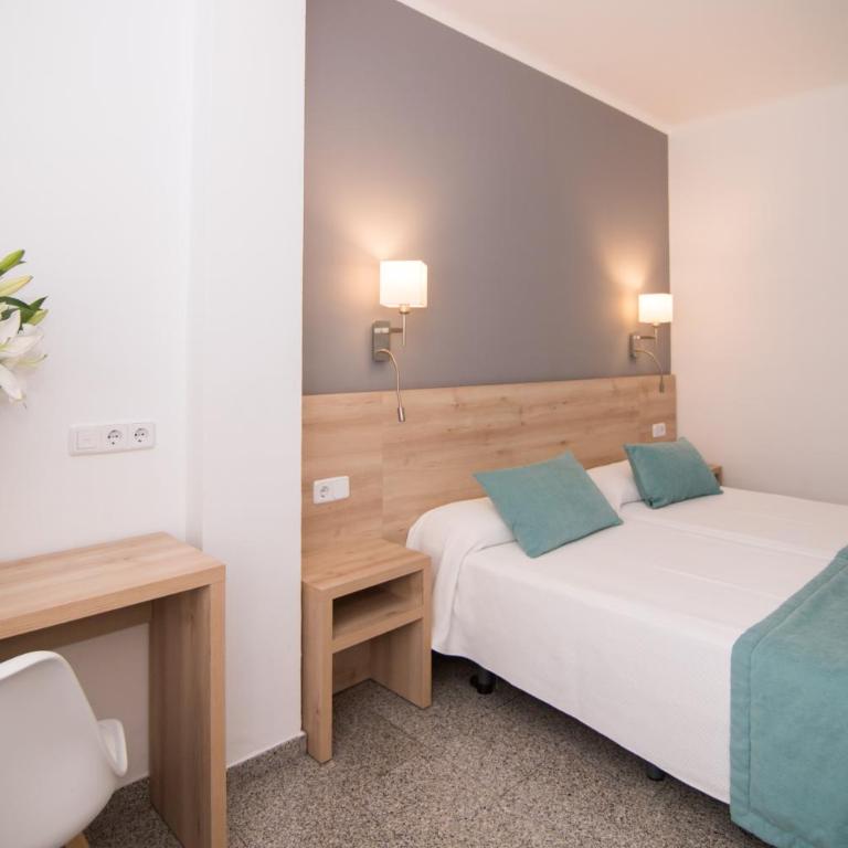 Hotel Abelay - Twin Room - 4