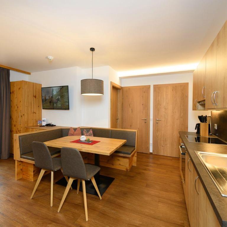 Appartement-Pension Kendlbacher - Apartment mit 3 Schlafzimmern - 1