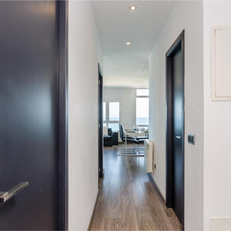 Boston - Two-Bedroom Apartment - 17