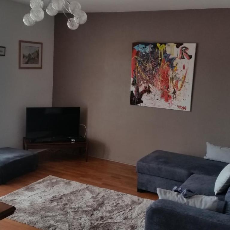 Très bel appartement centre ville 2 mn plages et marché - Apartment mit Terrasse - 9