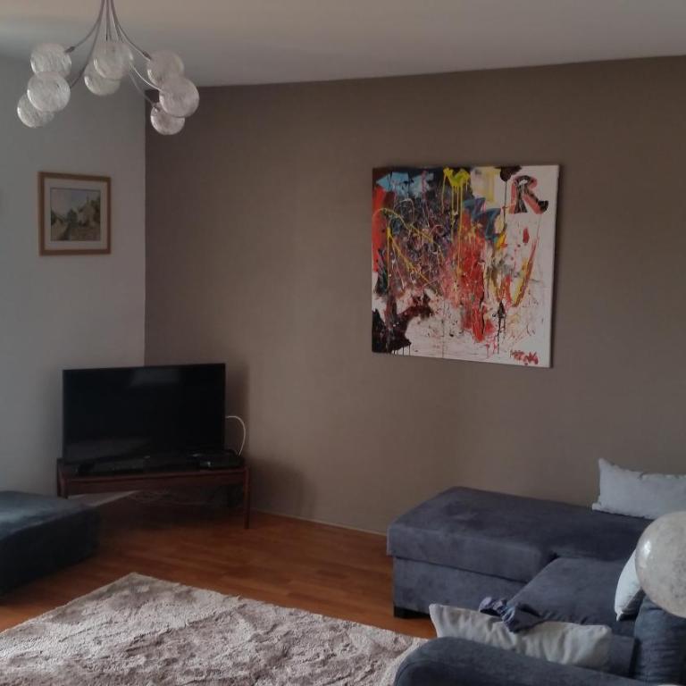 Très bel appartement centre ville 2 mn plages et marché - Apartment mit Terrasse - 8