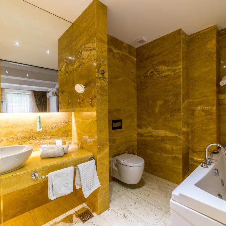 City Hotel Mostar - Presidential Suite - 9