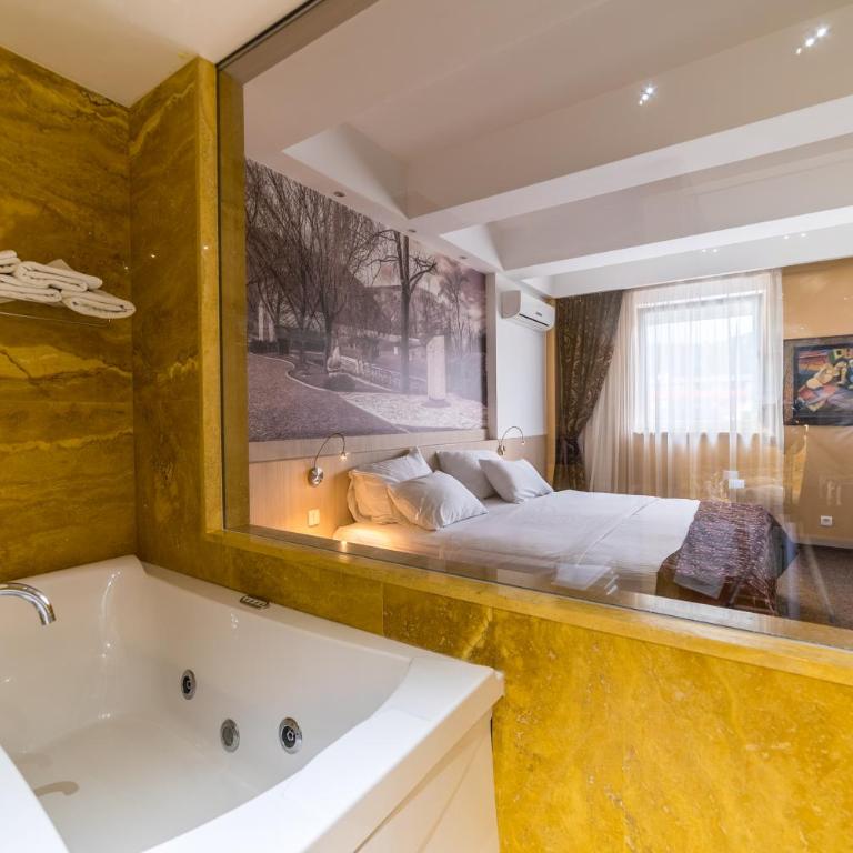 City Hotel Mostar - Presidential Suite - 10