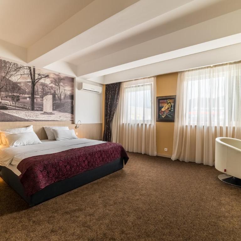 City Hotel Mostar - Presidential Suite - 16