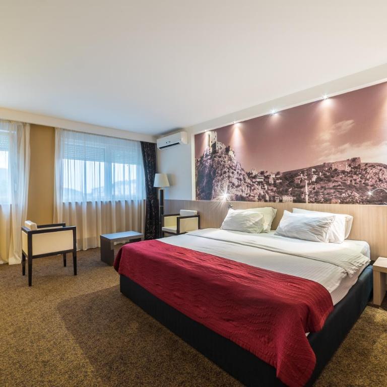 City Hotel Mostar - Deluxe Suite - 2
