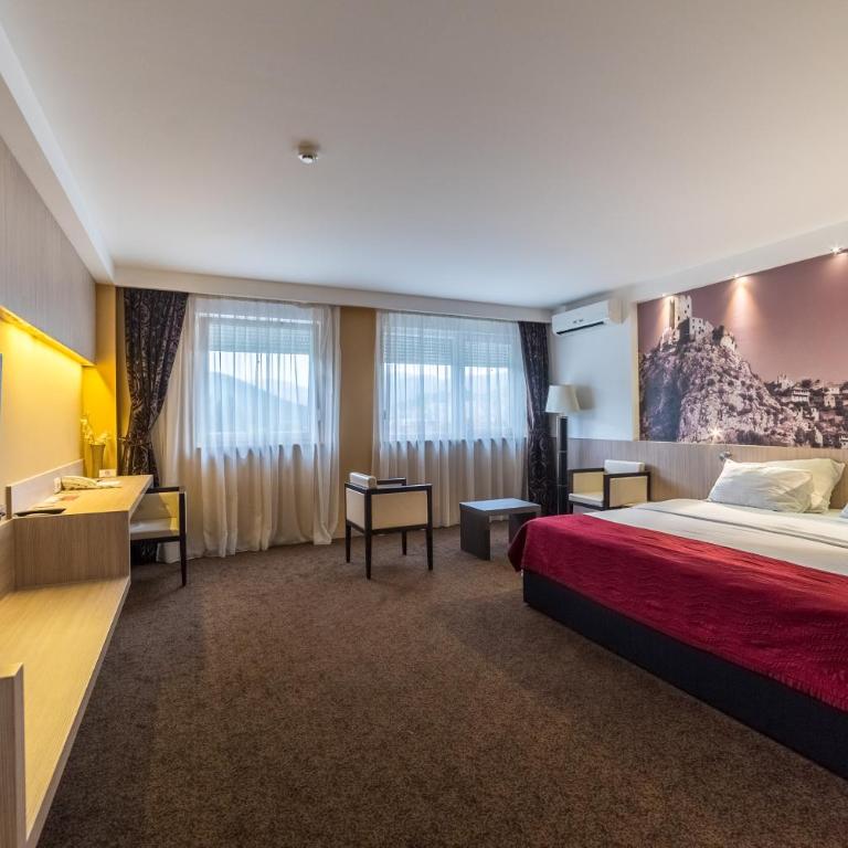 City Hotel Mostar - Deluxe Suite - 13