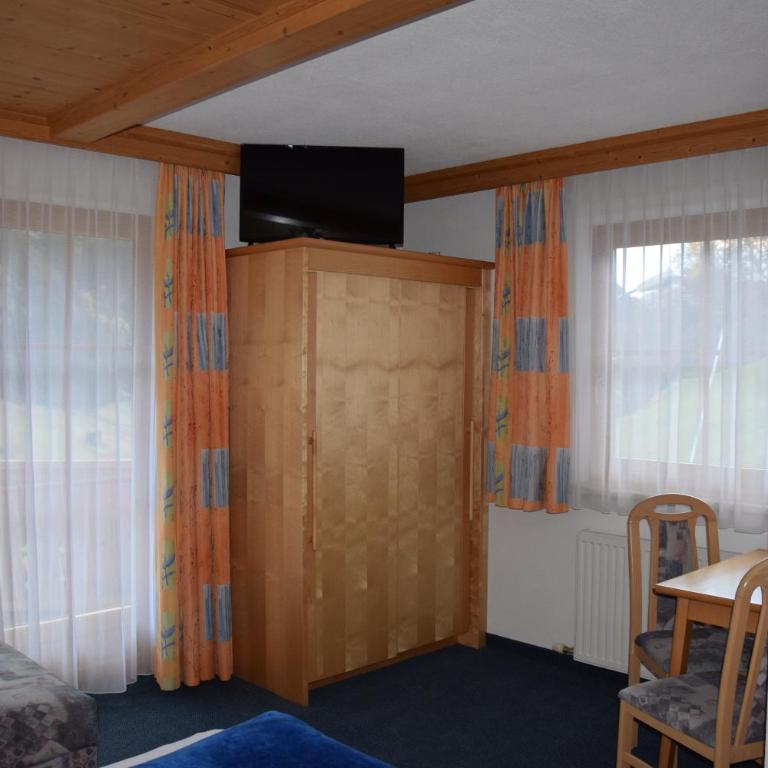 Apart Arera - Apartment mit Balkon - 7