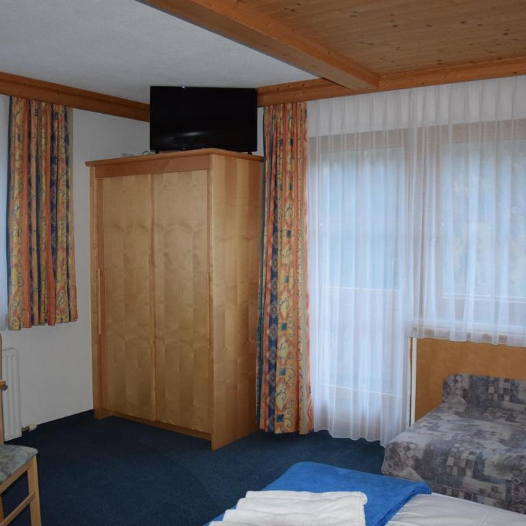 Apart Arera - Apartment mit Balkon - 4