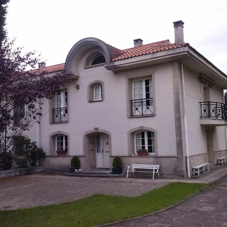 LASAILEKU - Double Room with Shared Bathroom - 8