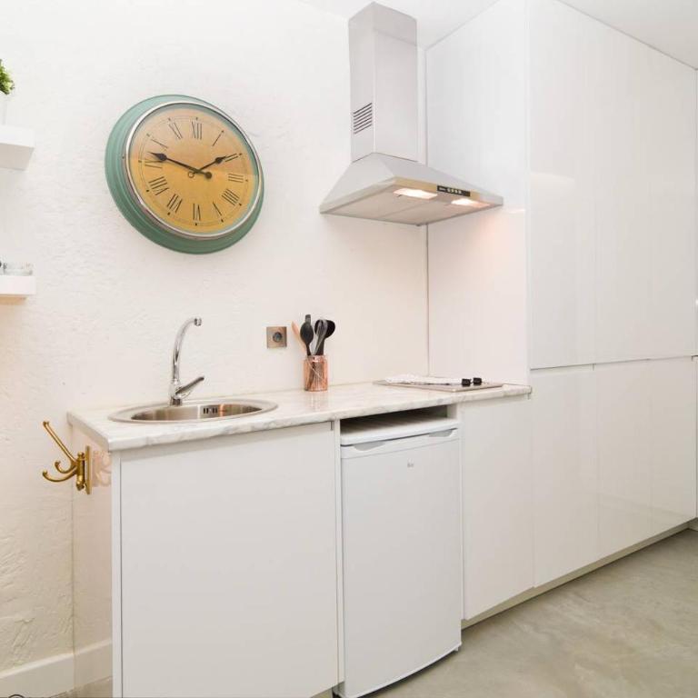 Modern Studio in Embajadores Street by Batuecas - Apartment - 11