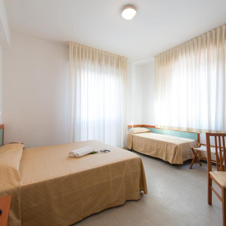Hotel Sirena - Camera Tripla - 3