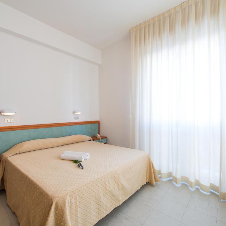 Hotel Sirena - Camera Tripla - 5