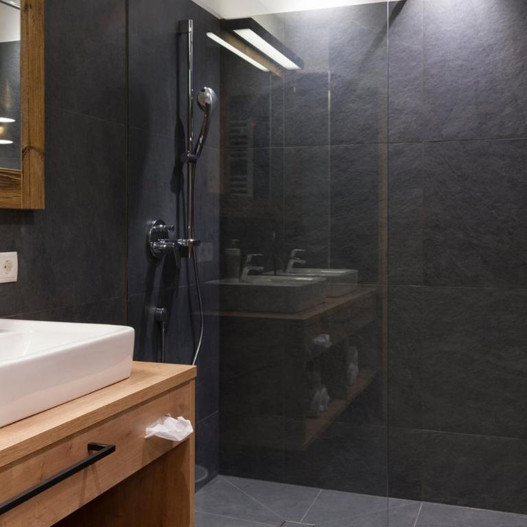 Sepp & Hannis Suiten im Dorf - Studio-Apartment - 3