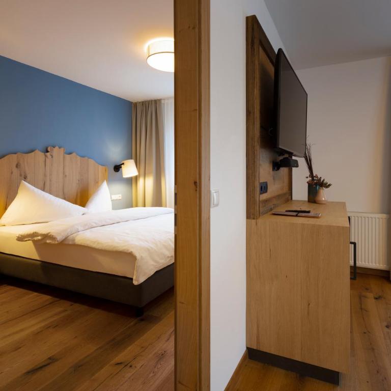 Sepp & Hannis Suiten im Dorf - Apartment mit 2 Schlafzimmern und Balkon - 4