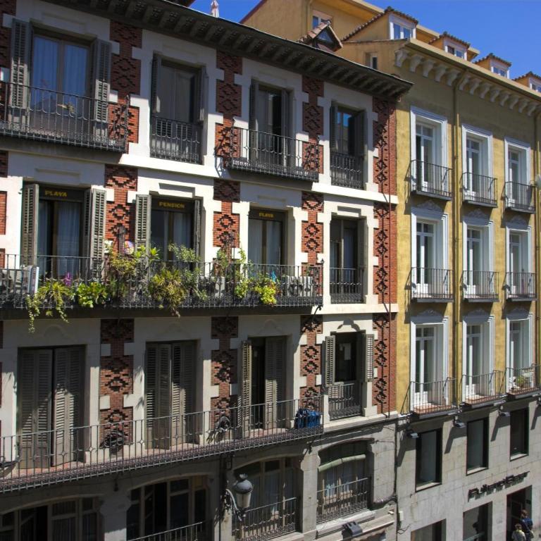 Carretas Apartments - Two-Bedroom Apartment (4 Adults) - 8