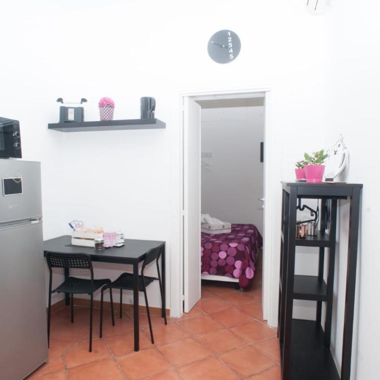 Simpa Apartment - Two-Bedroom Apartment - 10