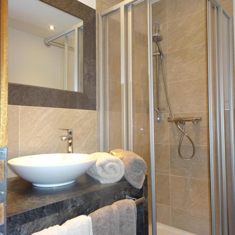 Pension Muggengrat - Apartment mit 3 Schlafzimmern und Bergblick - 16
