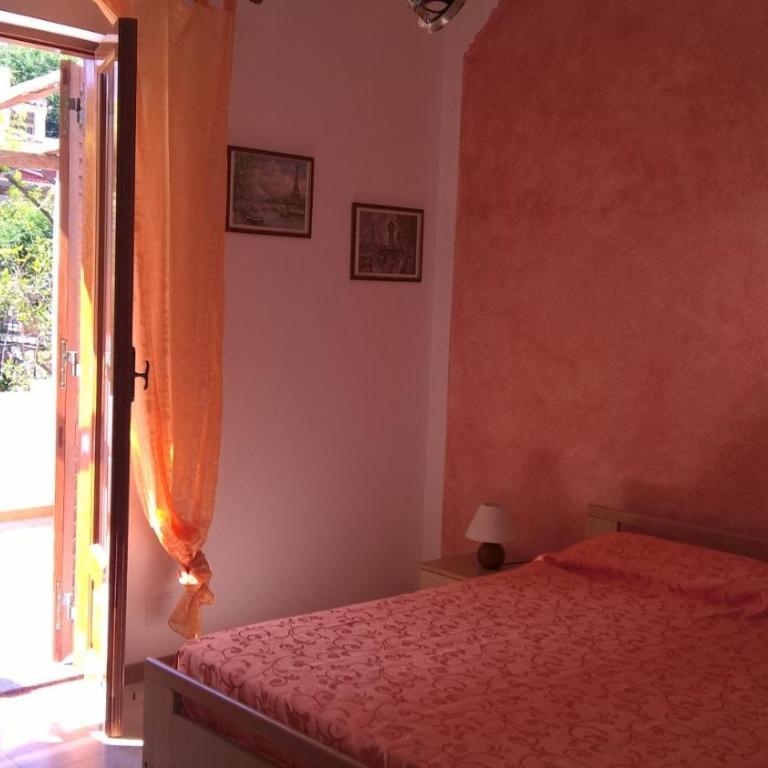Casa Engy - Appartamento con Vista Giardino - 5