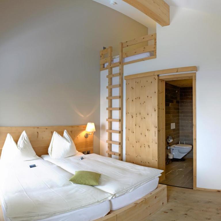 Romantik Hotel Muottas Muragl - Superior Doppelzimmer mit Talblick - 1