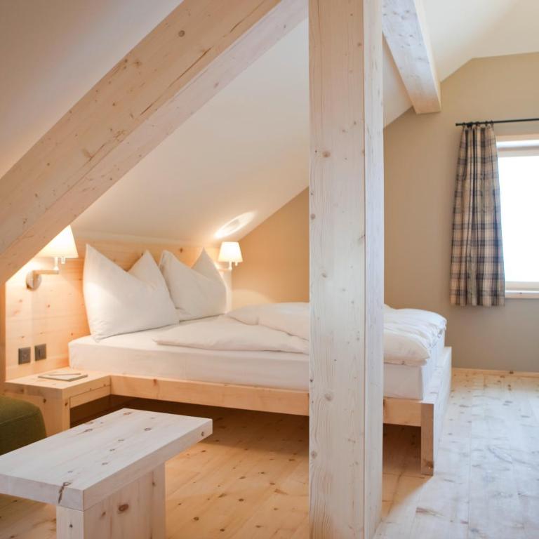 Romantik Hotel Muottas Muragl - Deluxe Doppelzimmer mit Talblick - 1