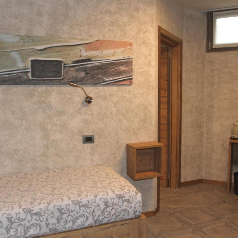 Hotel Bed & Rooms , Corte Rossa -1 Min Walk To Bernina Express - Junior Suite Familiare - 23