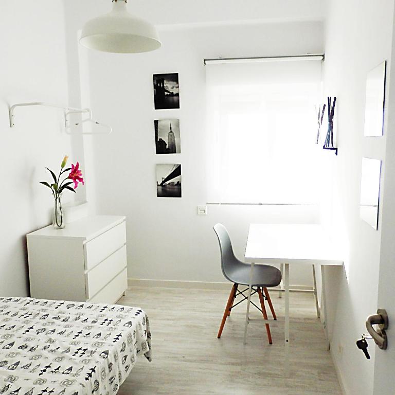Campanar Flat - Standard Apartment - 10