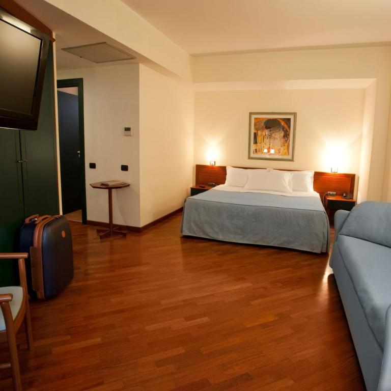 Grande Albergo Maugeri - Camera Tripla - 5