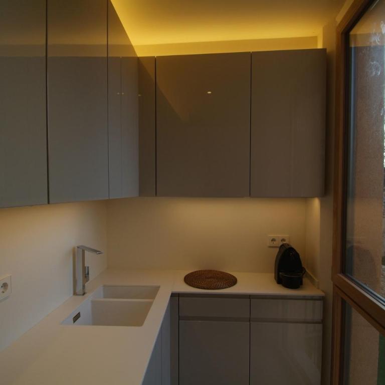 Beautifully furnished luxury apartment in Barri Vell, Girona - Apartamento - 2
