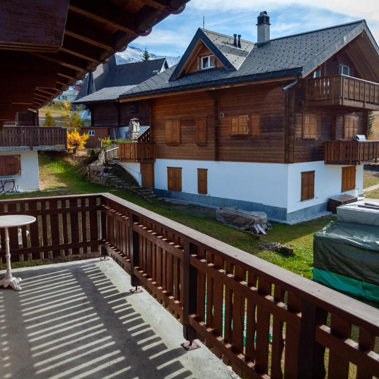 Chalet Bärgsunna - Apartment mit Balkon - 4