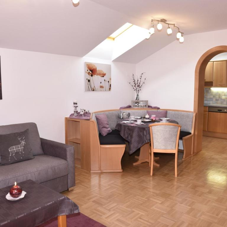 Haus Sonnenschein Mariapfarr - Apartment mit Balkon - 9
