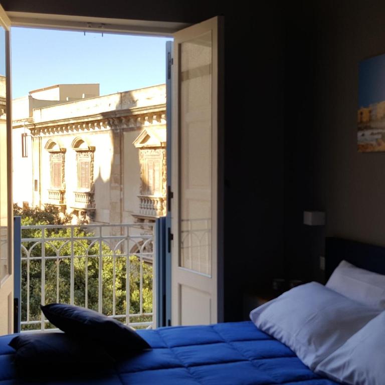 ZIBIBBO SUITES & ROOMS - Aparthotel in Centro Storico a Trapani - Suite Familiare - 5