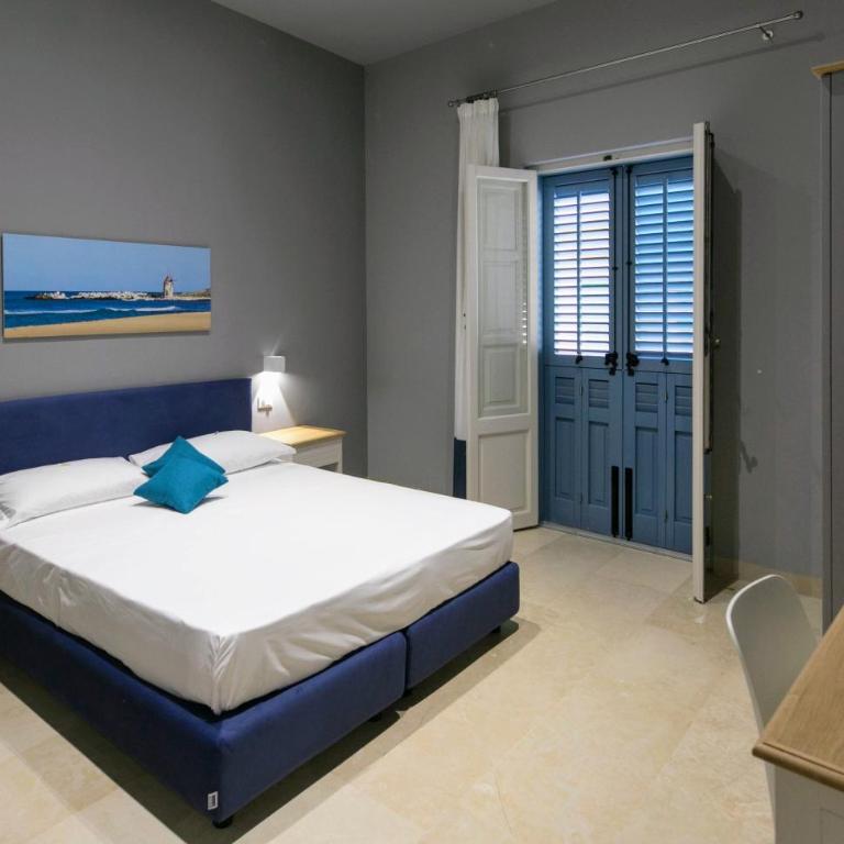 ZIBIBBO SUITES & ROOMS - Aparthotel in Centro Storico a Trapani - Suite Familiare - 4
