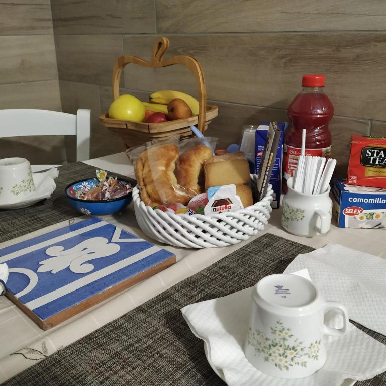 il Timone B&B - Camera Matrimoniale/Doppia con Letti Singoli con Bagno Privato - 5