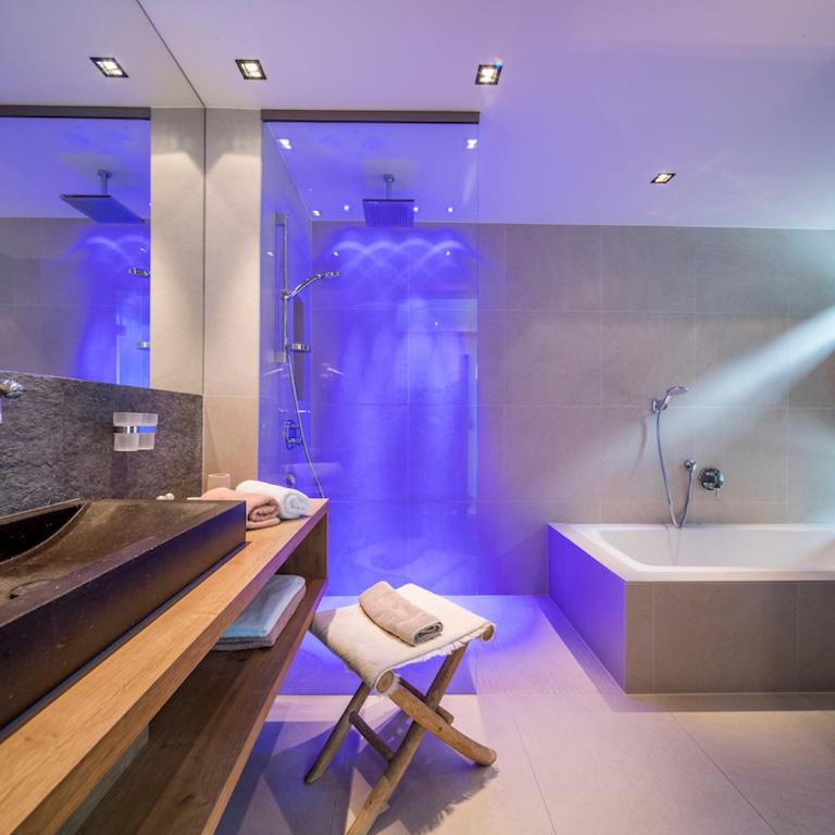 Post Hotel Paznaun - Deluxe Doppelzimmer mit Balkon - 7