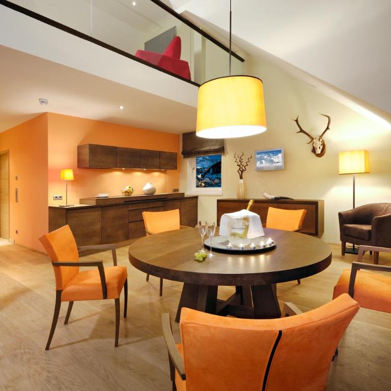 Aparthotel DIE SONNE - Deluxe Apartment mit 3 Schlafzimmern - 3