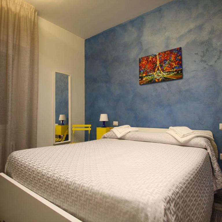 Recia Room - Camera Matrimoniale con Bagno Privato - 5