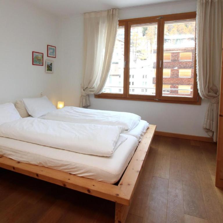 Chalavus - Apartment mit Blick auf die Berge - 6